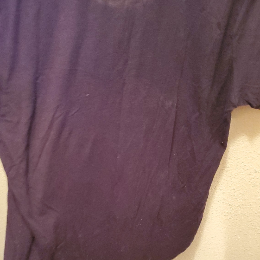 Abstract graphic tee. - Picture 3 of 3